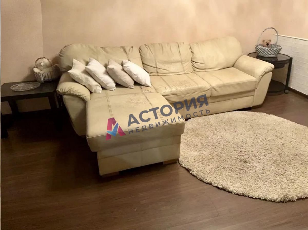 М.Горького ул 2, 2к, 5/5