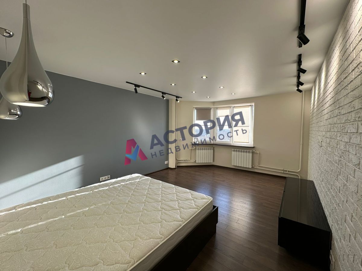 Хворостухина ул 33, 1к, 16/17