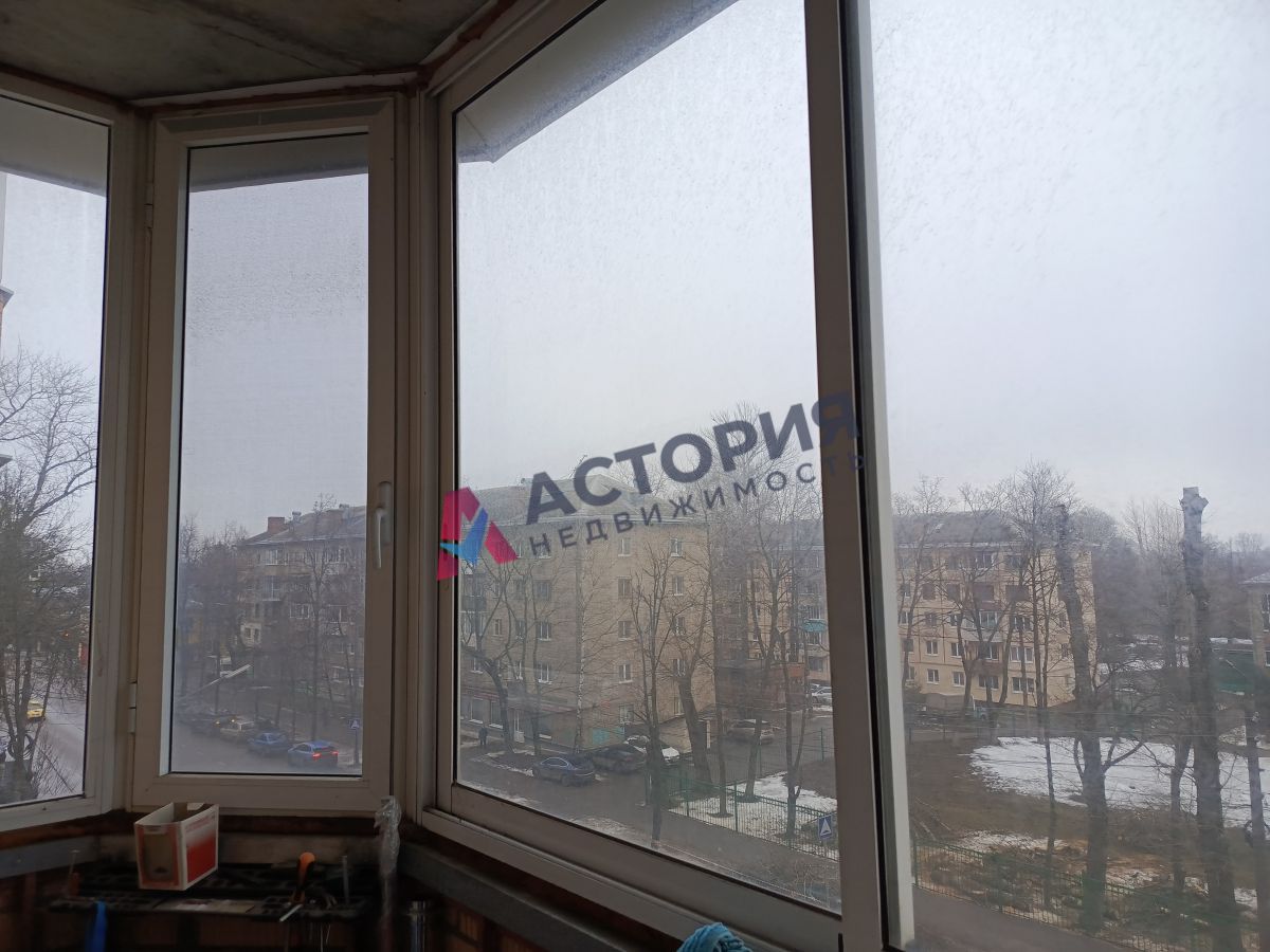 Николая Руднева ул 54, 1к, 4/14