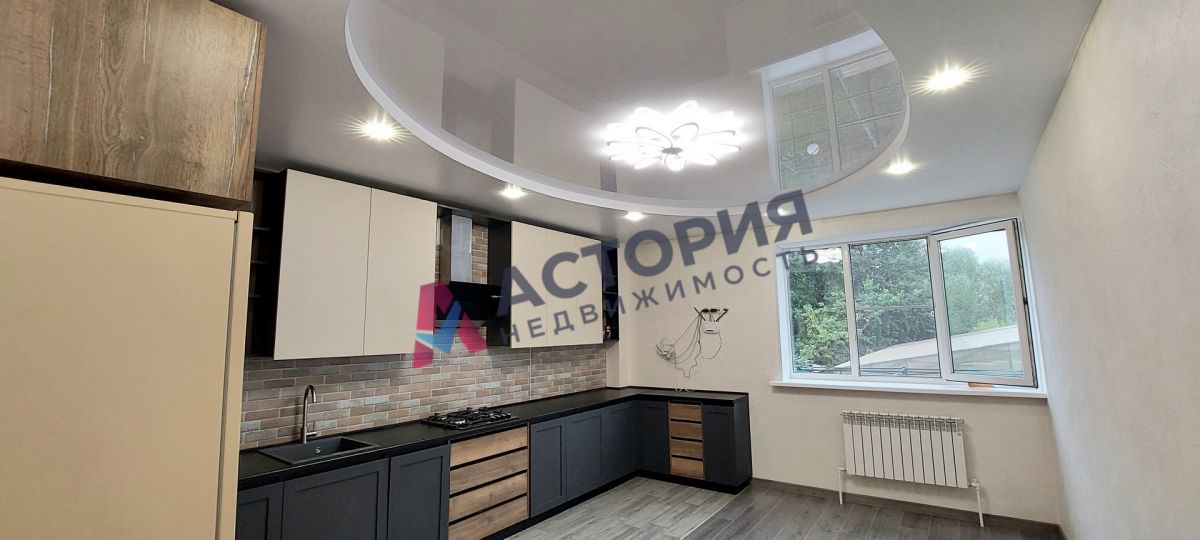 Комсомольский, 270 кв.м., 12 сот