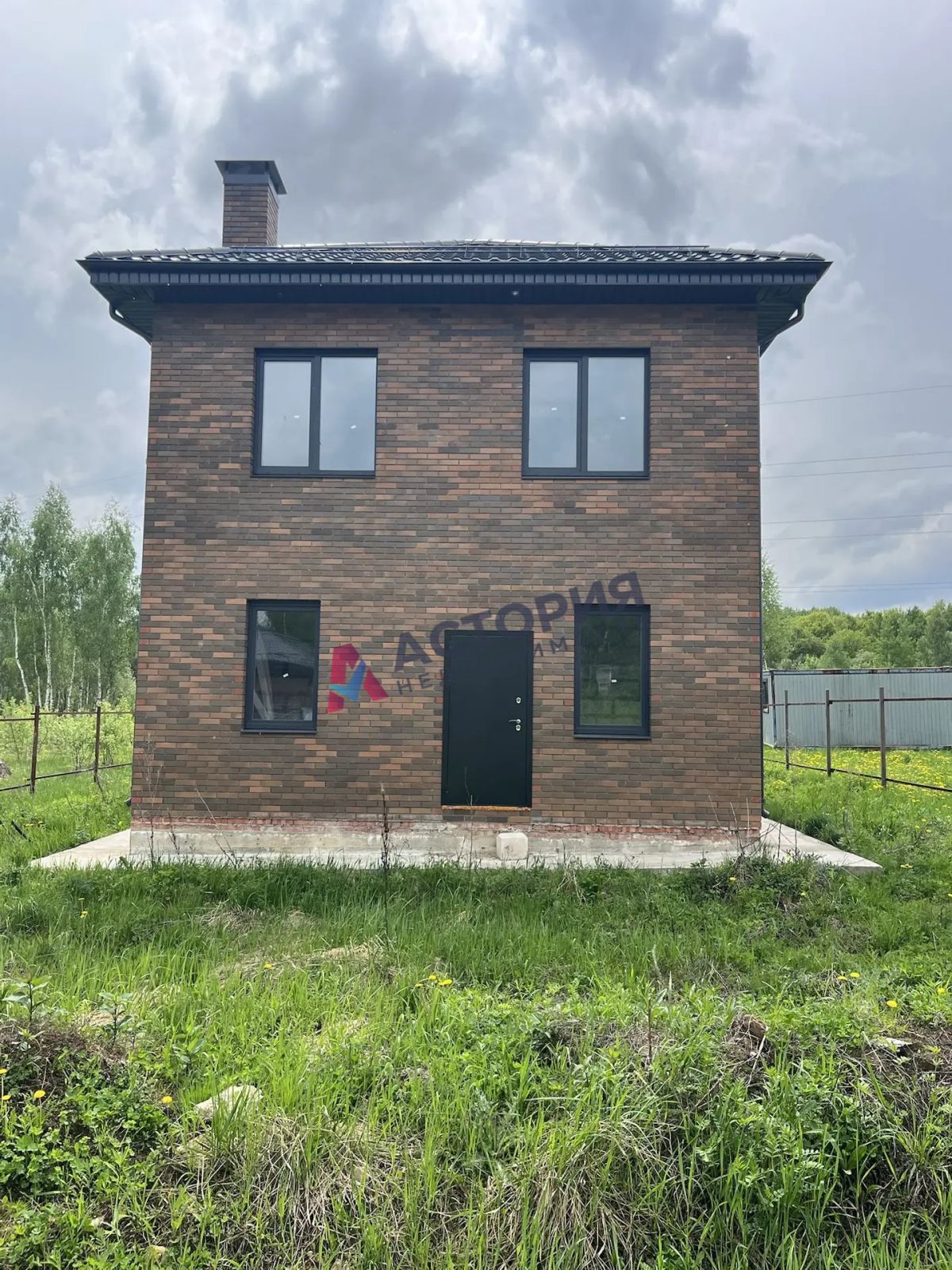 ул. Синицына , 108 кв.м., 6 сот