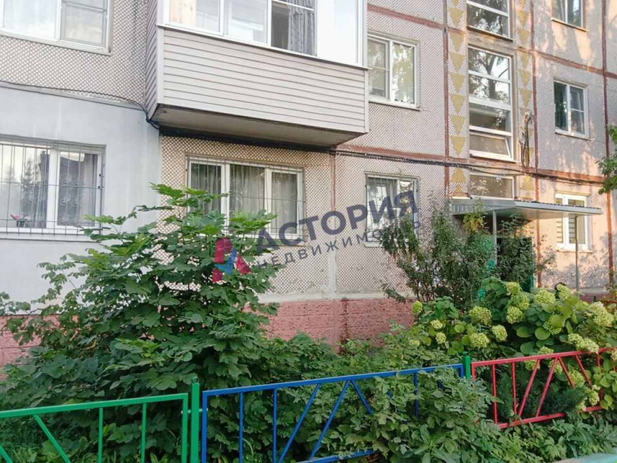 Плеханова ул 136, 1к, 1/5