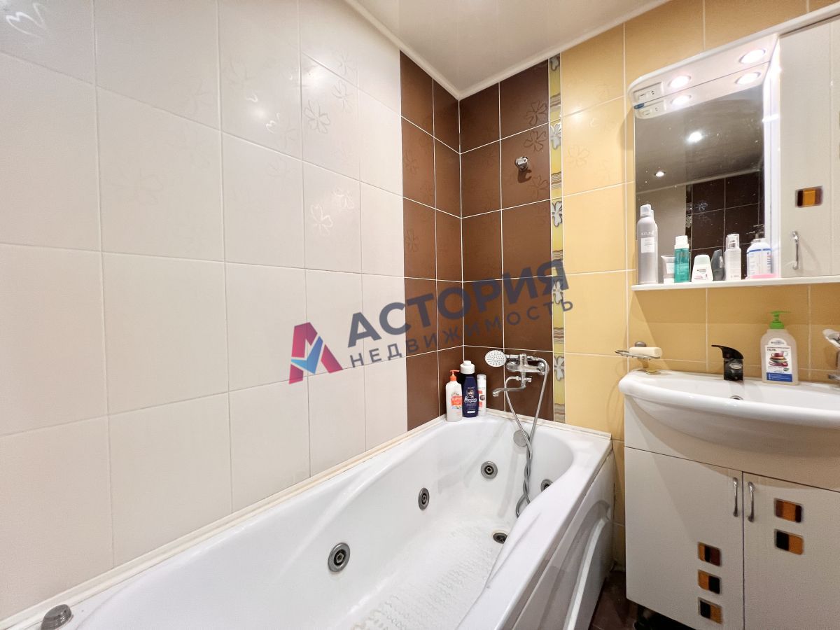 М.Горького ул 22, 3к, 9/9