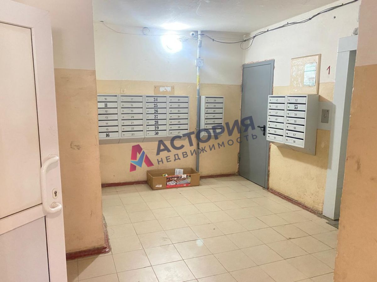 Октябрьская ул 77, 1к, 4/12