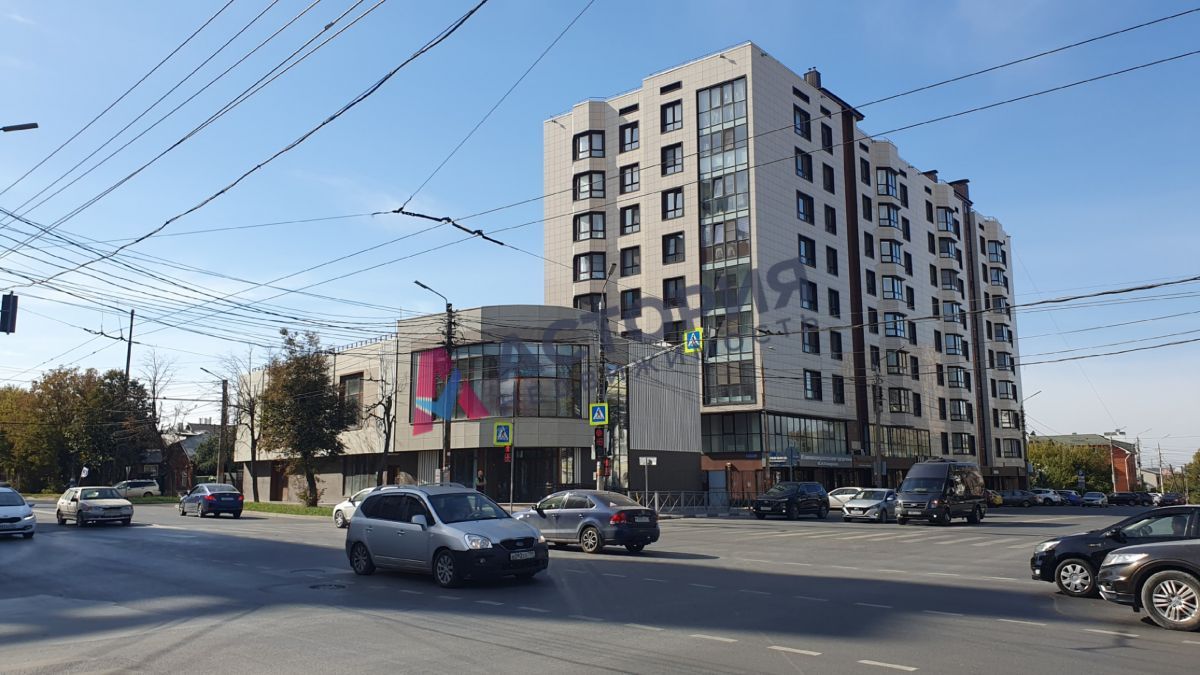 Демонстрации ул 135, 400.00 кв.м.