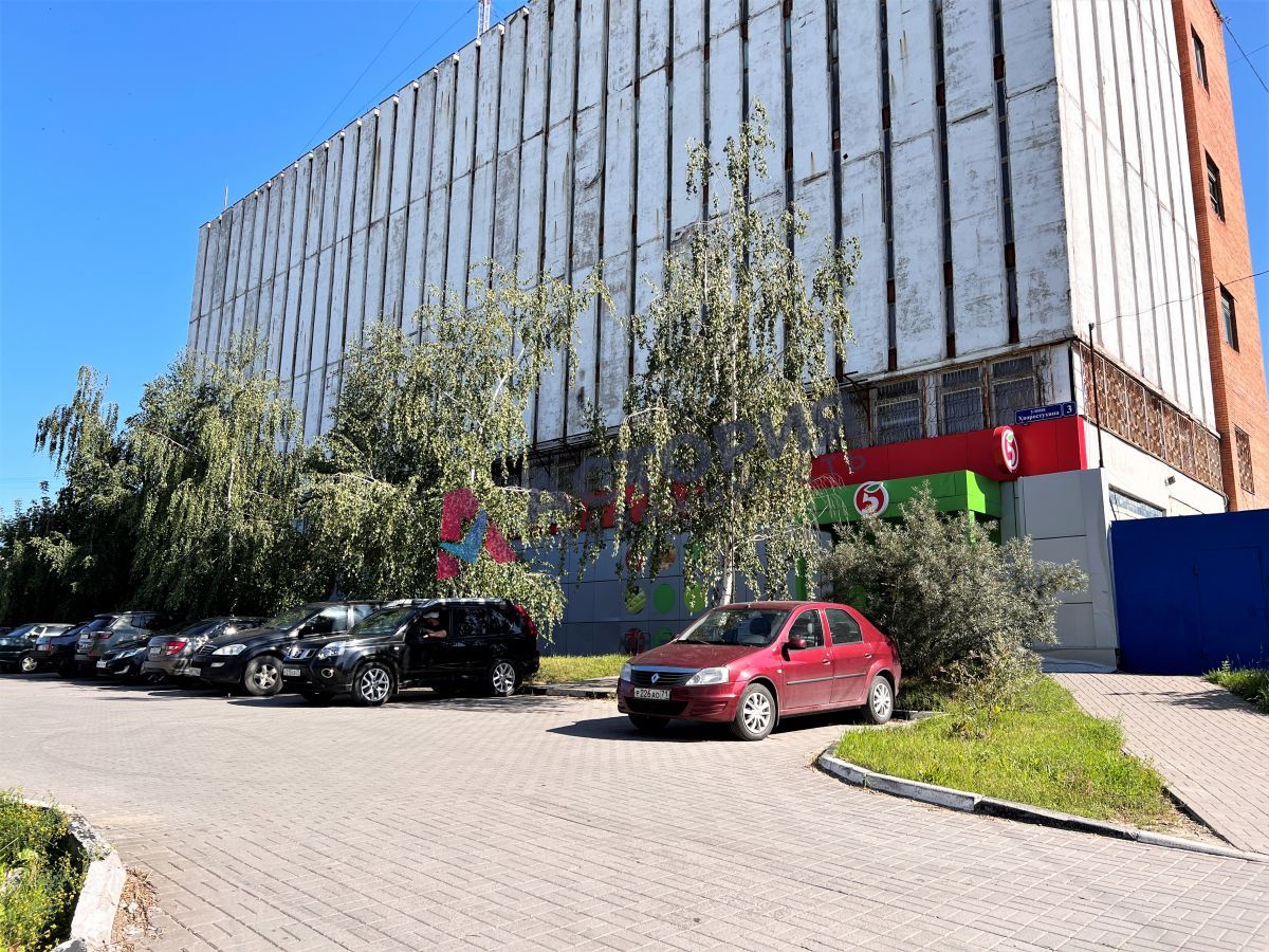Хворостухина ул 3, 760.00 кв.м.