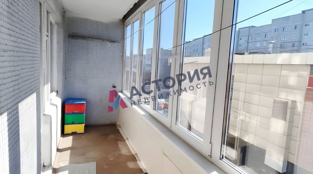 Октябрьская ул 93, 4к, 3/9