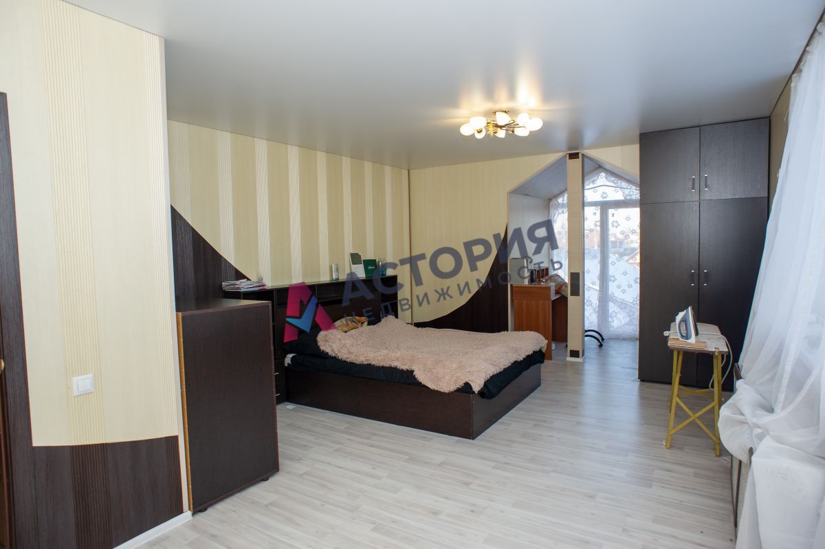 Октябрьский, 220 кв.м., 5.39 сот