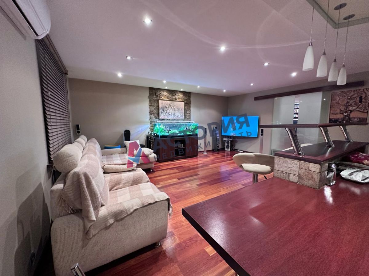 Болдина ул 79, 2к, 8/9