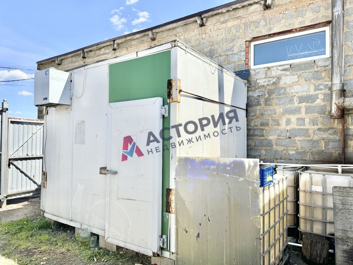 Центральная ул 26, 1382.10 кв.м.