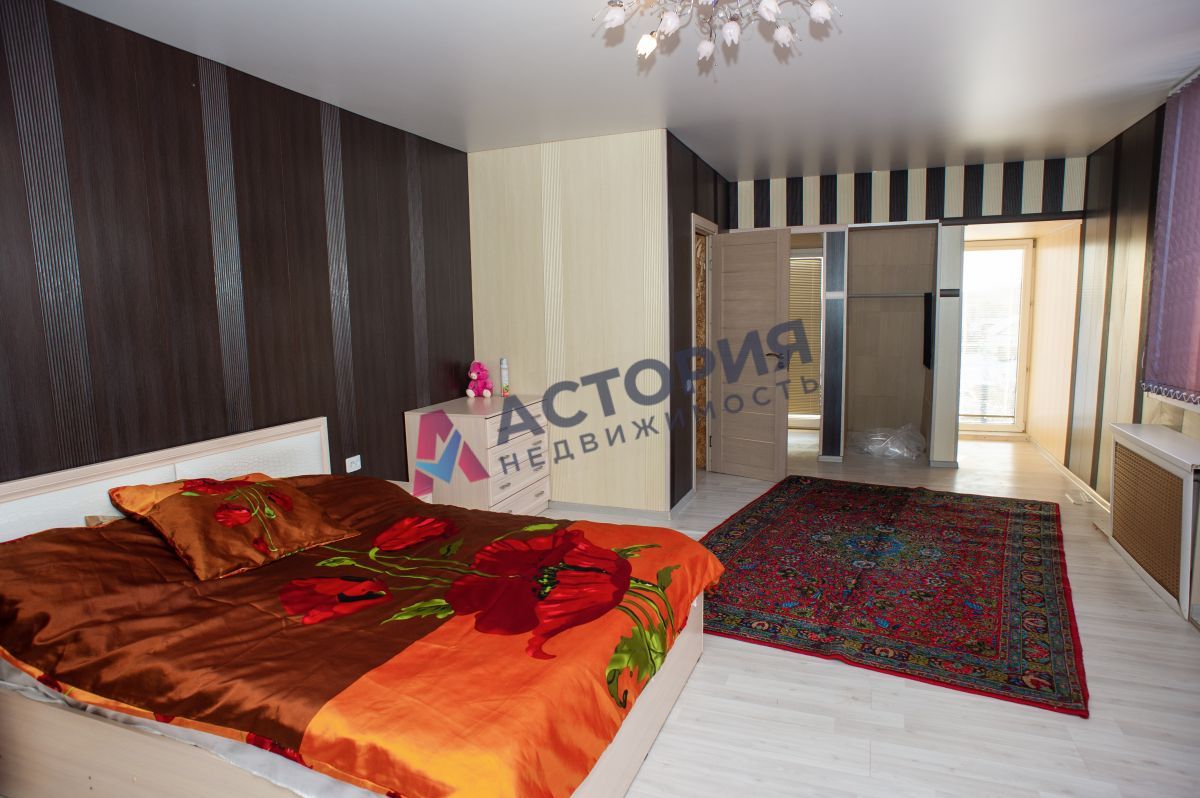 Октябрьский, 220 кв.м., 5.39 сот