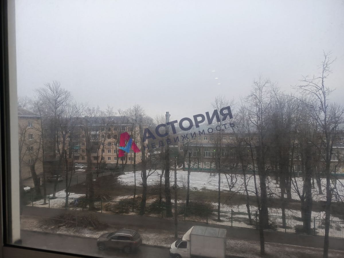 Николая Руднева ул 54, 1к, 4/14