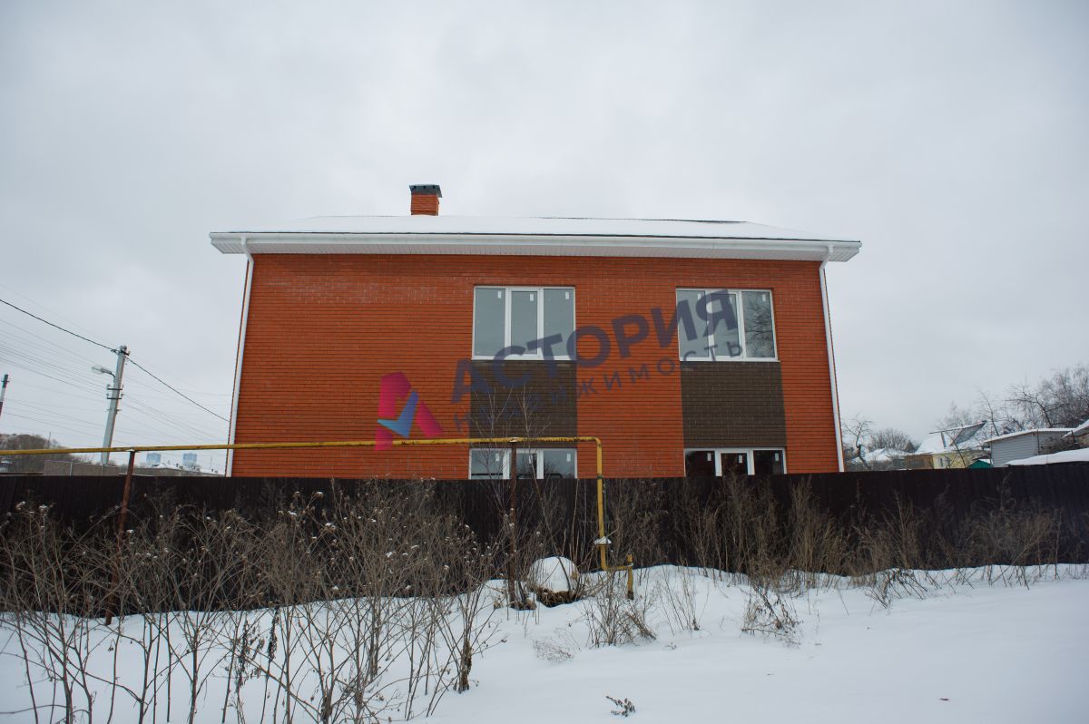 Комбайновая 14А, 151.40 кв.м., 2.50 сот