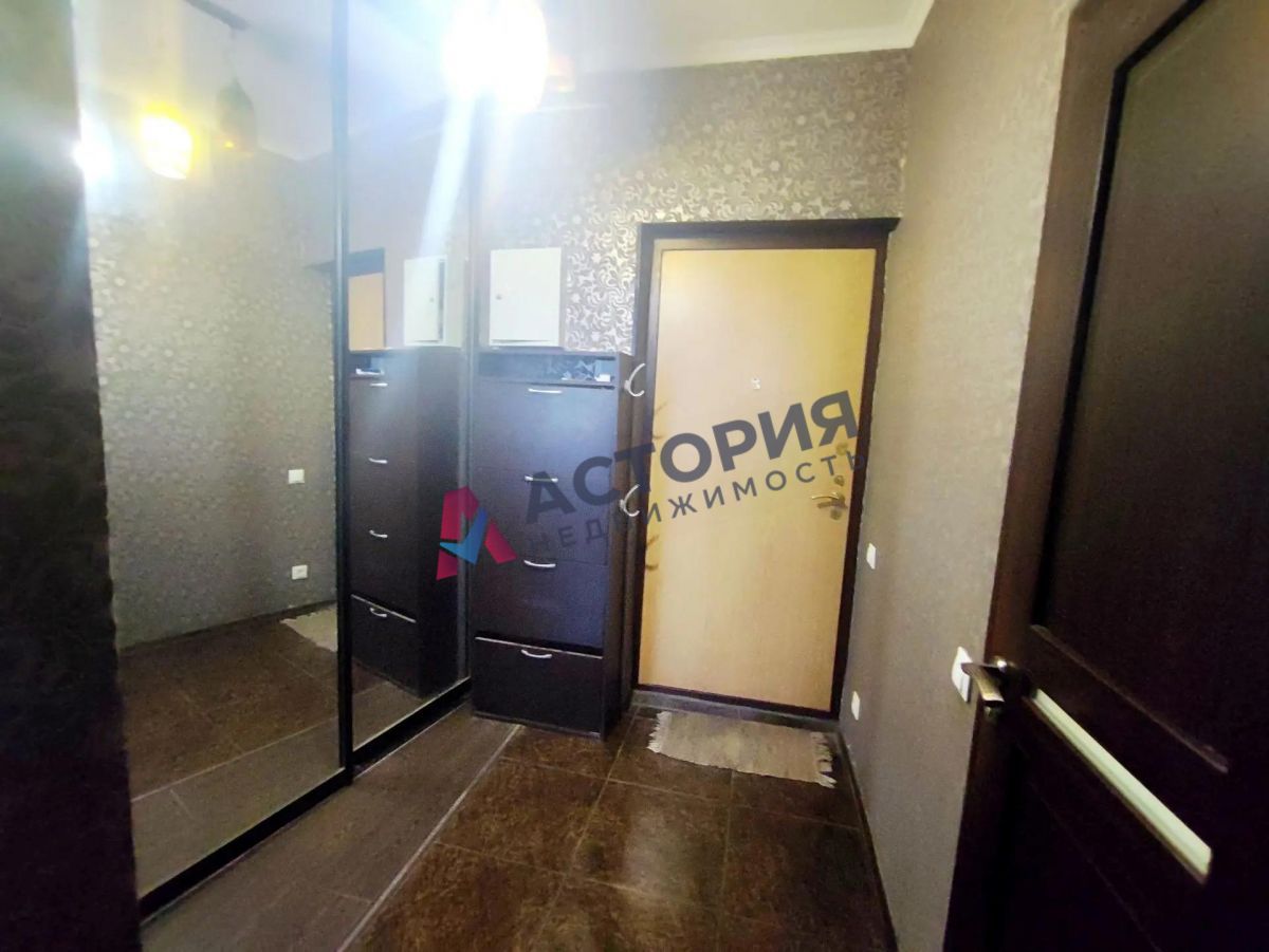 М.Горького ул 1Б, 1к, 12/14