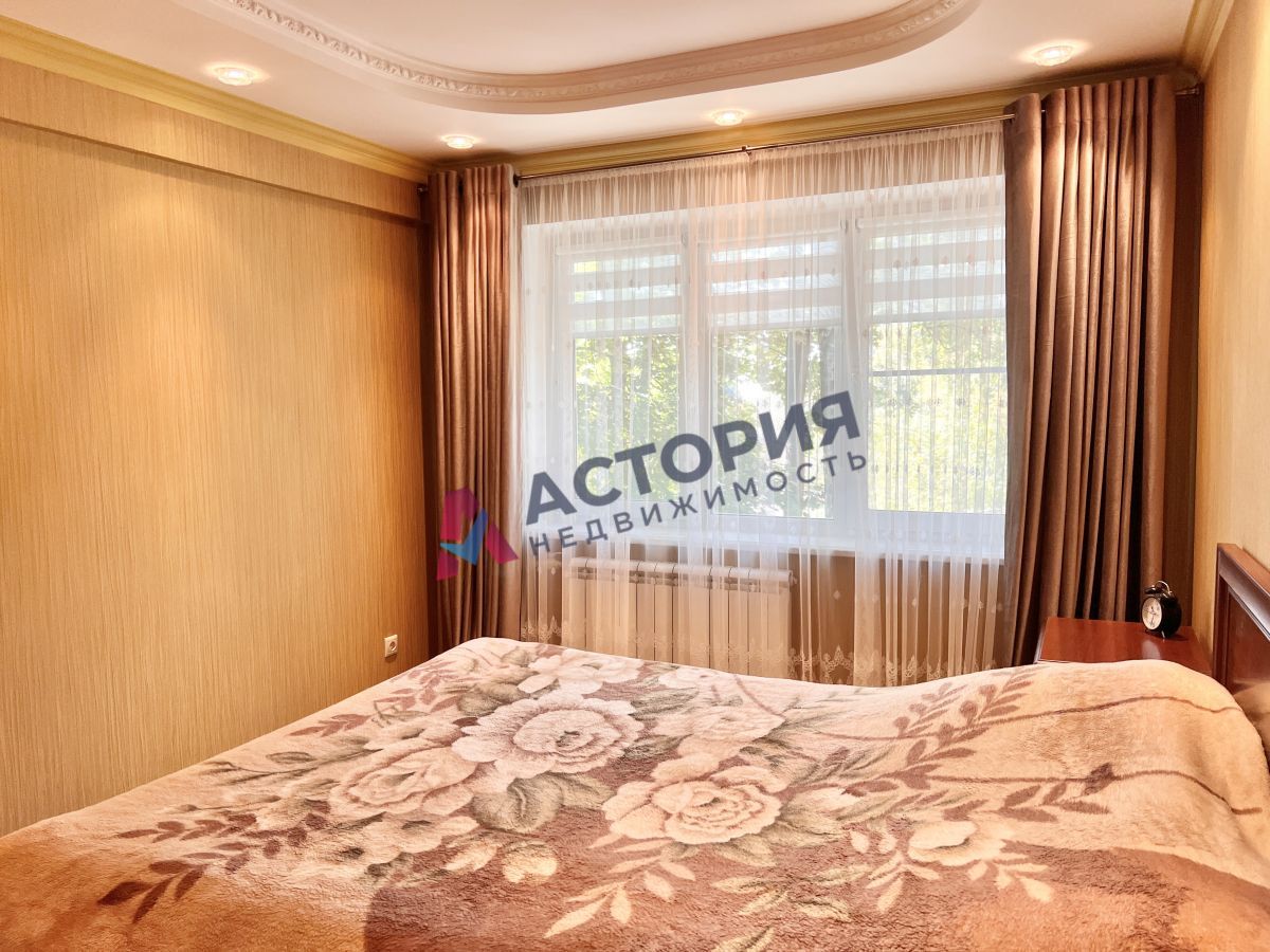 Макаренко ул 17А, 3к, 2/5