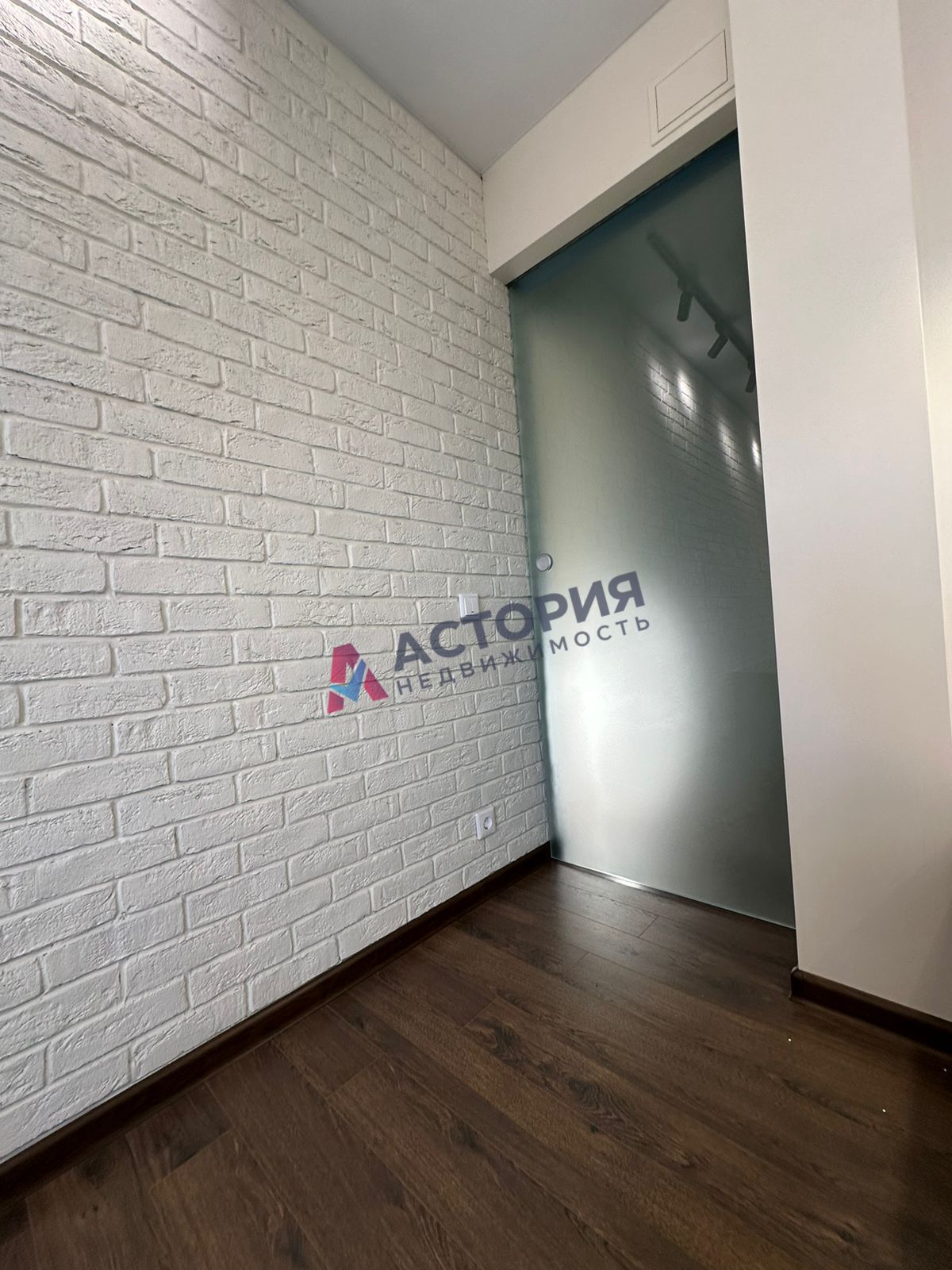 Хворостухина ул 33, 1к, 16/17