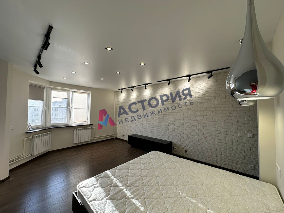 Хворостухина ул 33, 1к, 16/17