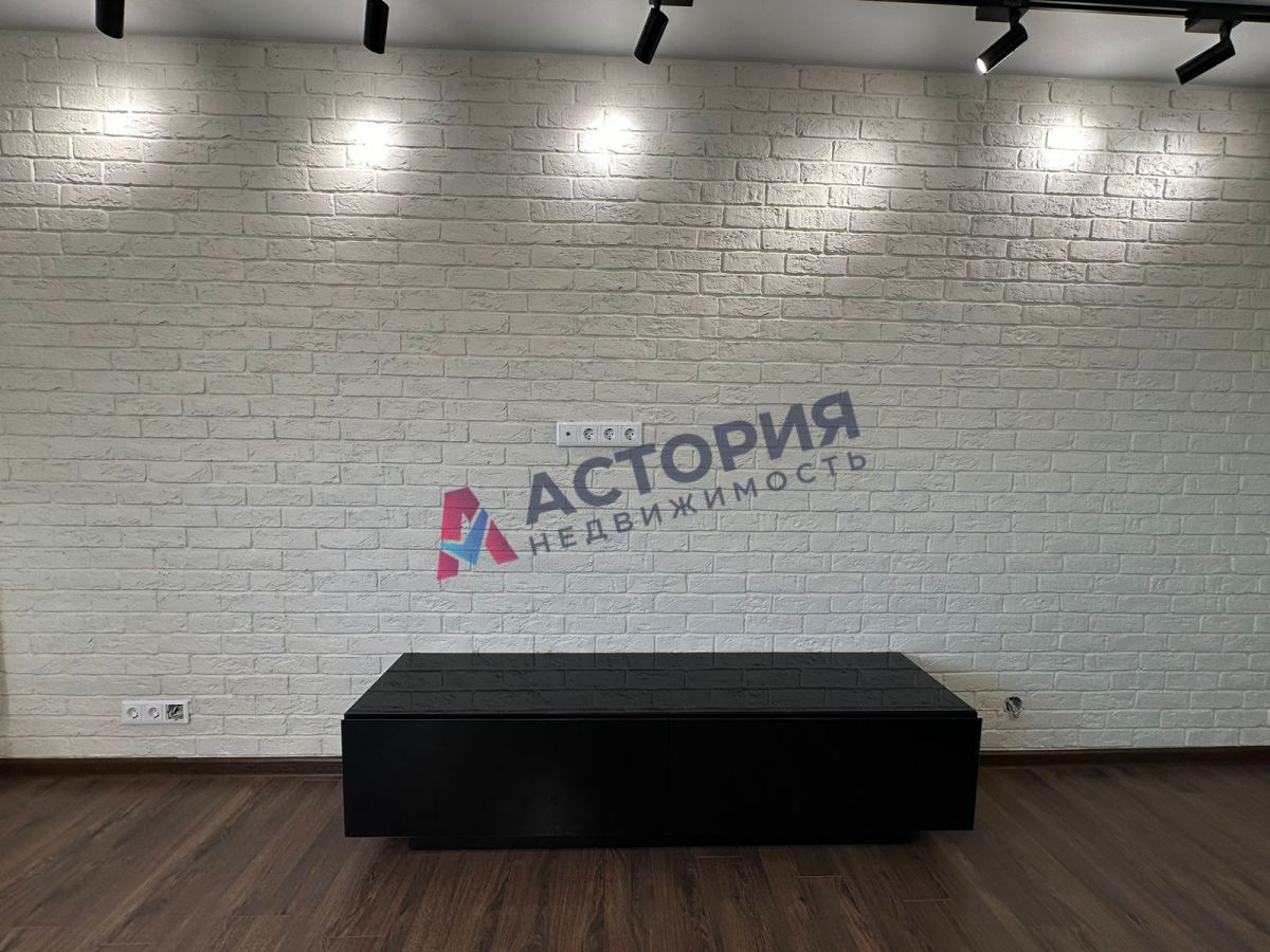 Хворостухина ул 33, 1к, 16/17