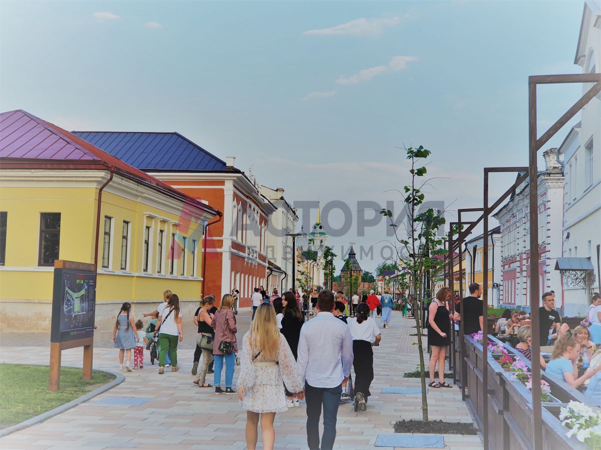 Металлистов ул 20, 400.00 кв.м.