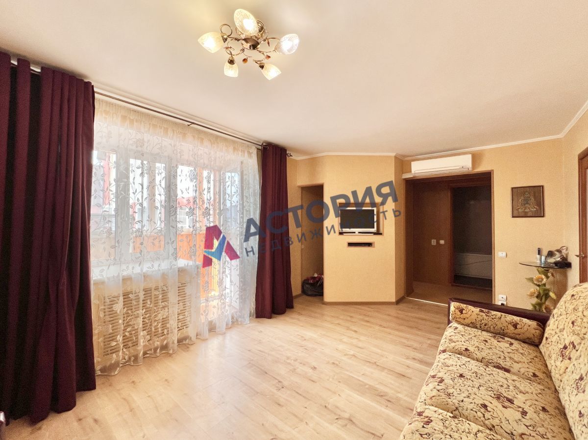 М.Горького ул 22, 3к, 9/9