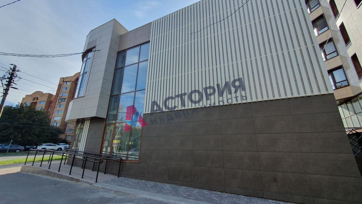 Демонстрации ул 135, 400.00 кв.м.