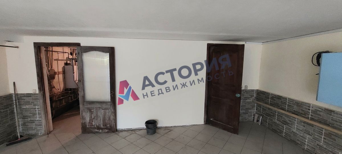 Комсомольский, 270 кв.м., 12 сот