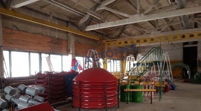 Молодежная ул 17, 1050.00 кв.м.