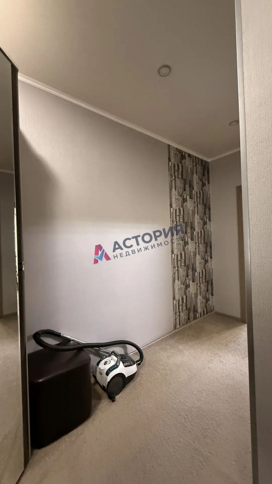 Строителей ул 6, 1к, 4/19