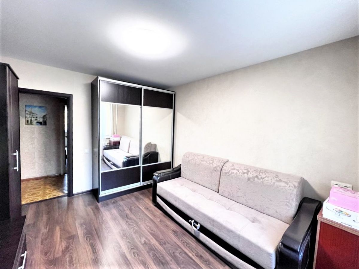 Братьев Жабровых ул 12, 4к, 3/9