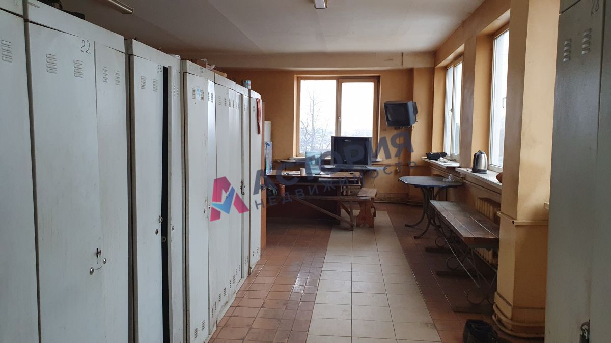 Торховский проезд 11, 3015.00 кв.м.