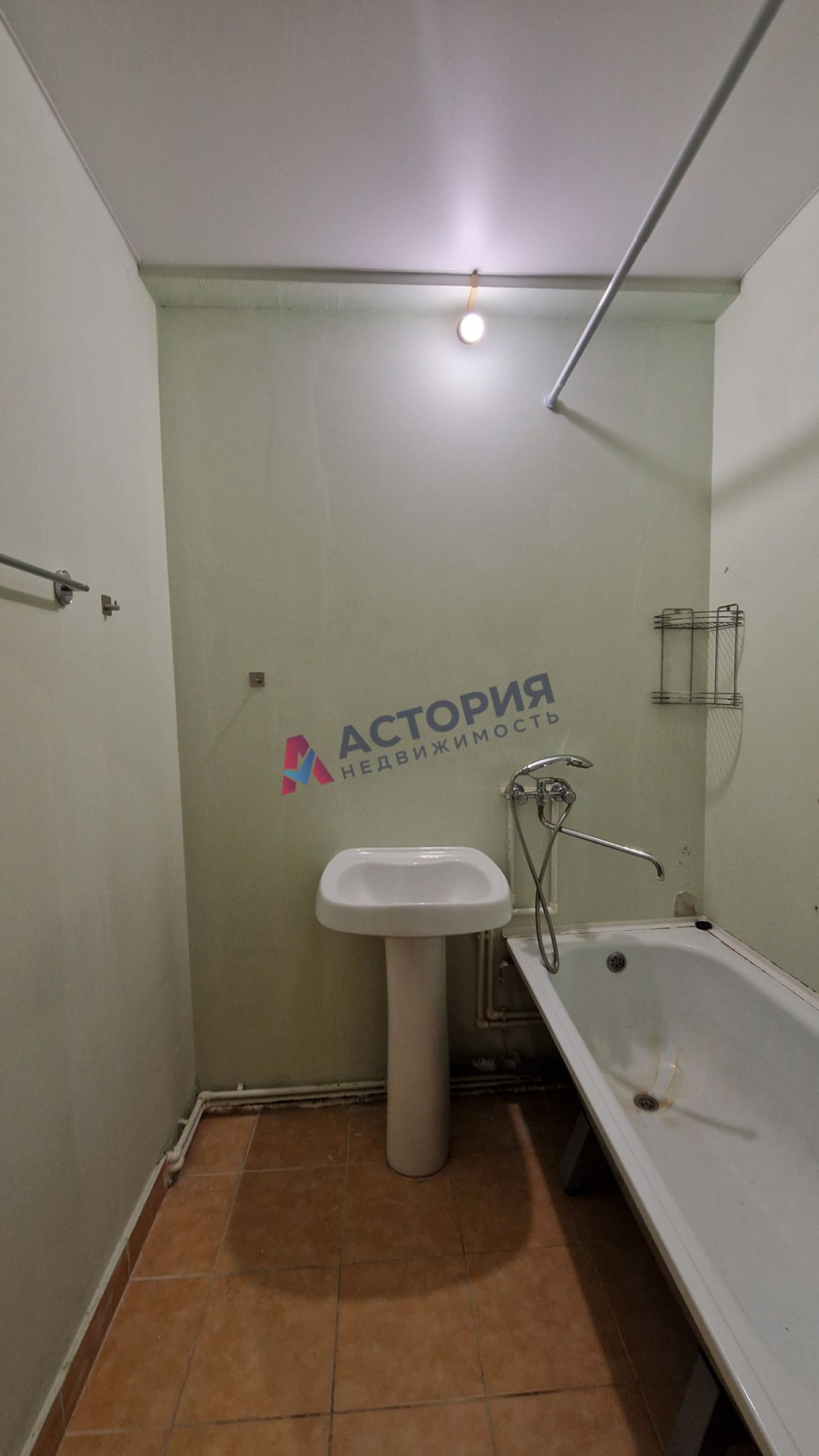 мкр. Брусяновский 12, 2к, 1/3