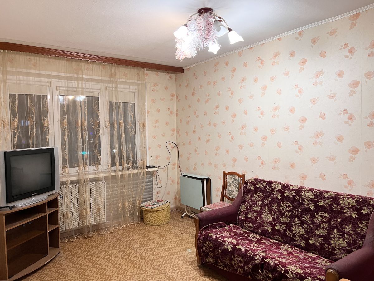 Луначарского ул 63, 4к, 9/9