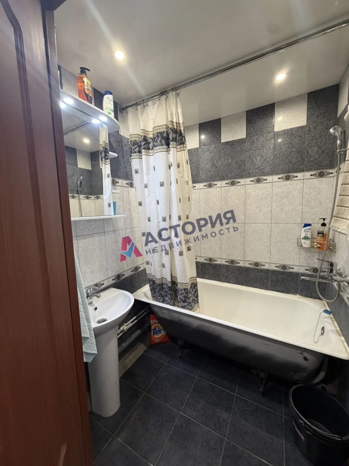 Хворостухина ул 33, 1к, 11/17