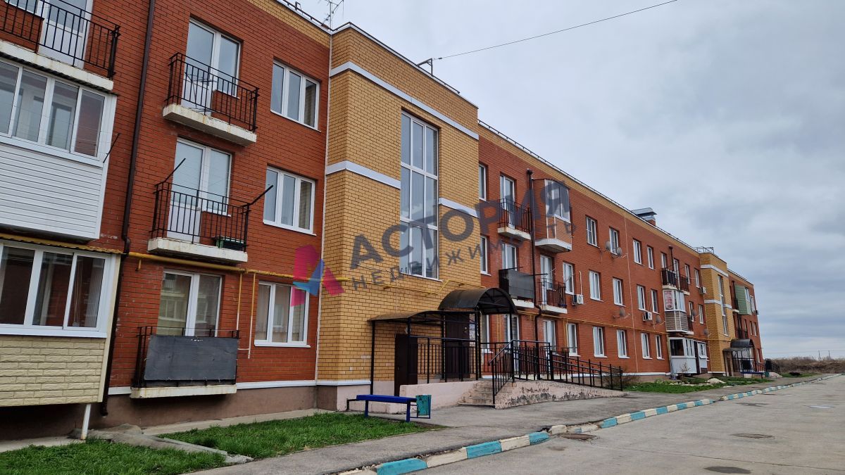 мкр. Брусяновский 12, 2к, 1/3