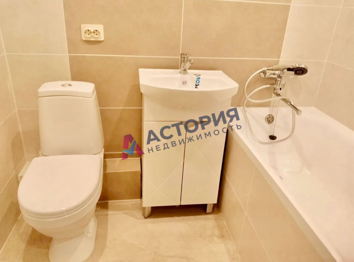Аркадия Шипунова ул 1, 1к, 3/17