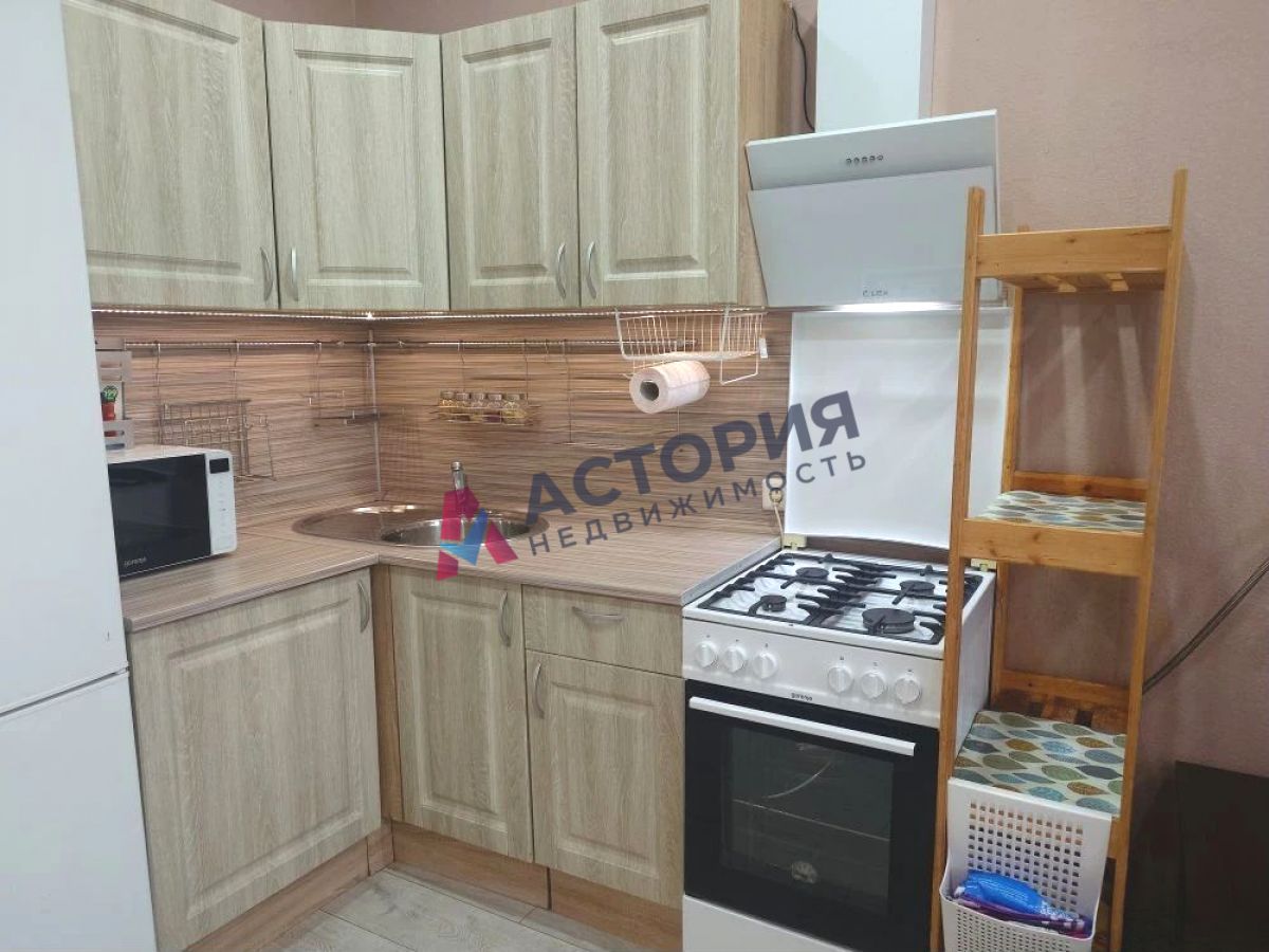 Строителей ул 2, 1к, 19/19