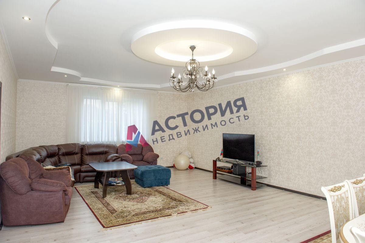 ул. Мусоргского, 188 кв.м., 5 сот