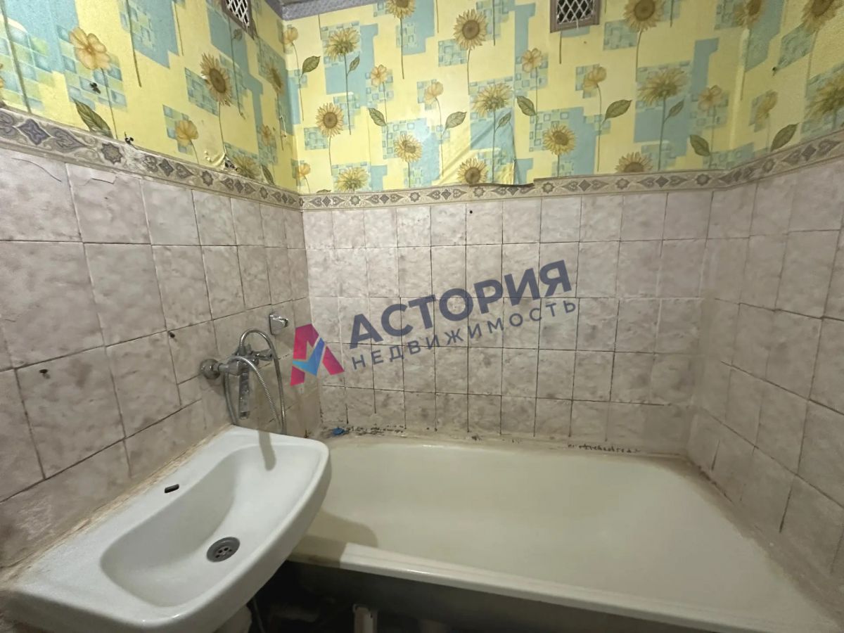 Староникитская ул 105, 2к, 1/9