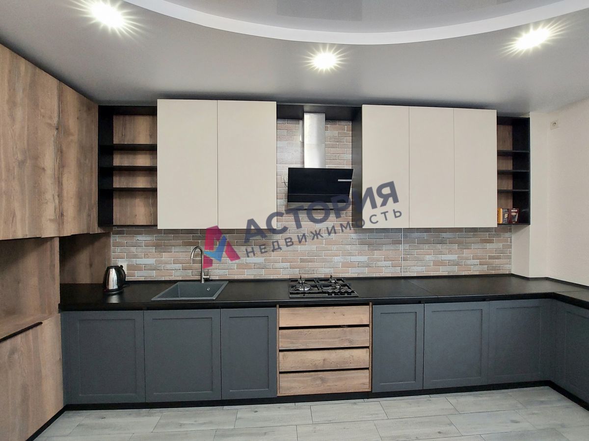 Комсомольский, 270 кв.м., 12 сот