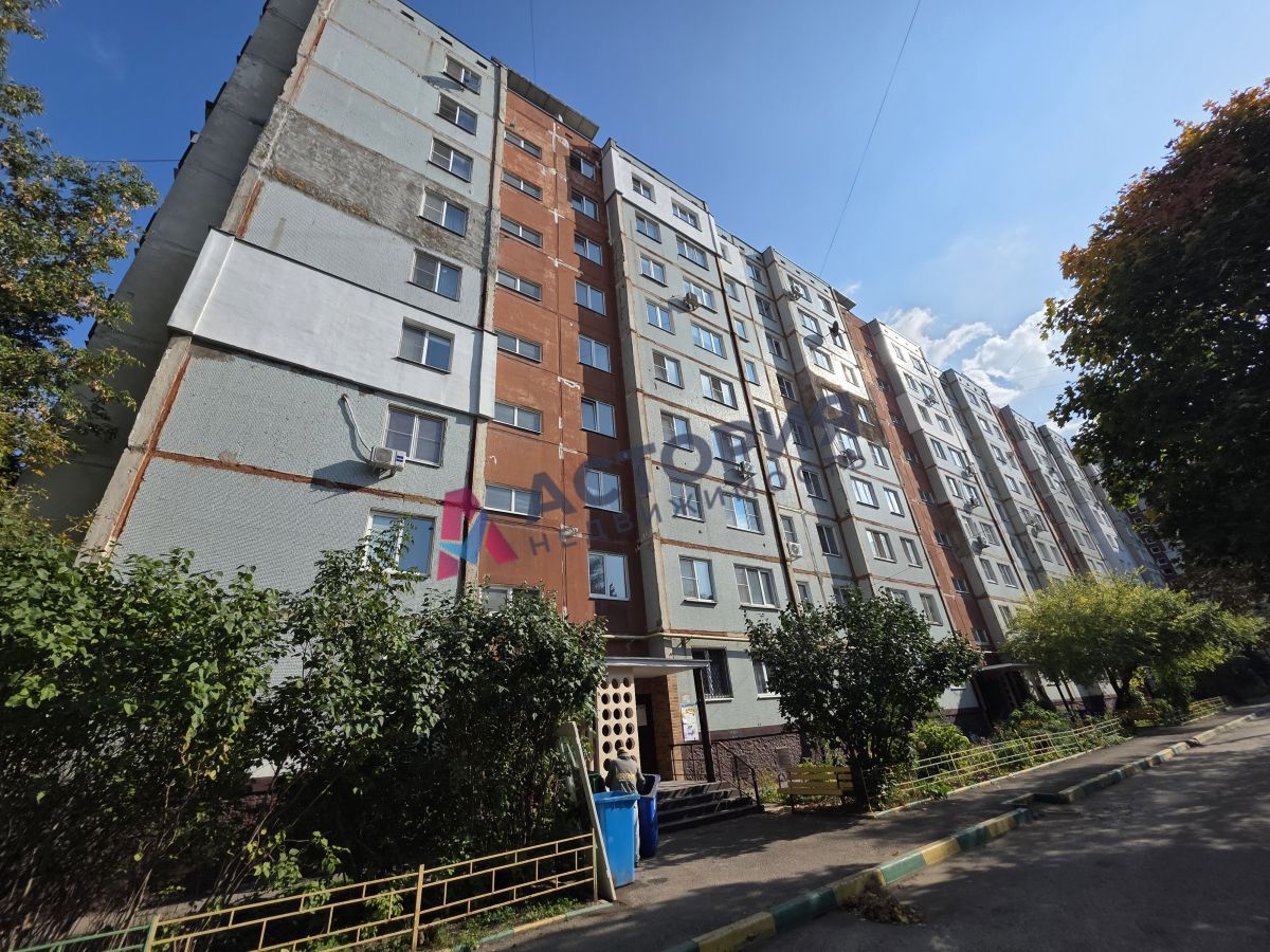 Революции ул 16, 3к, 6/9