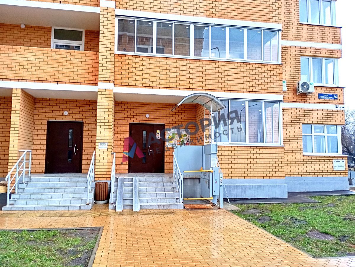 Макаренко ул 36, 1к, 6/17