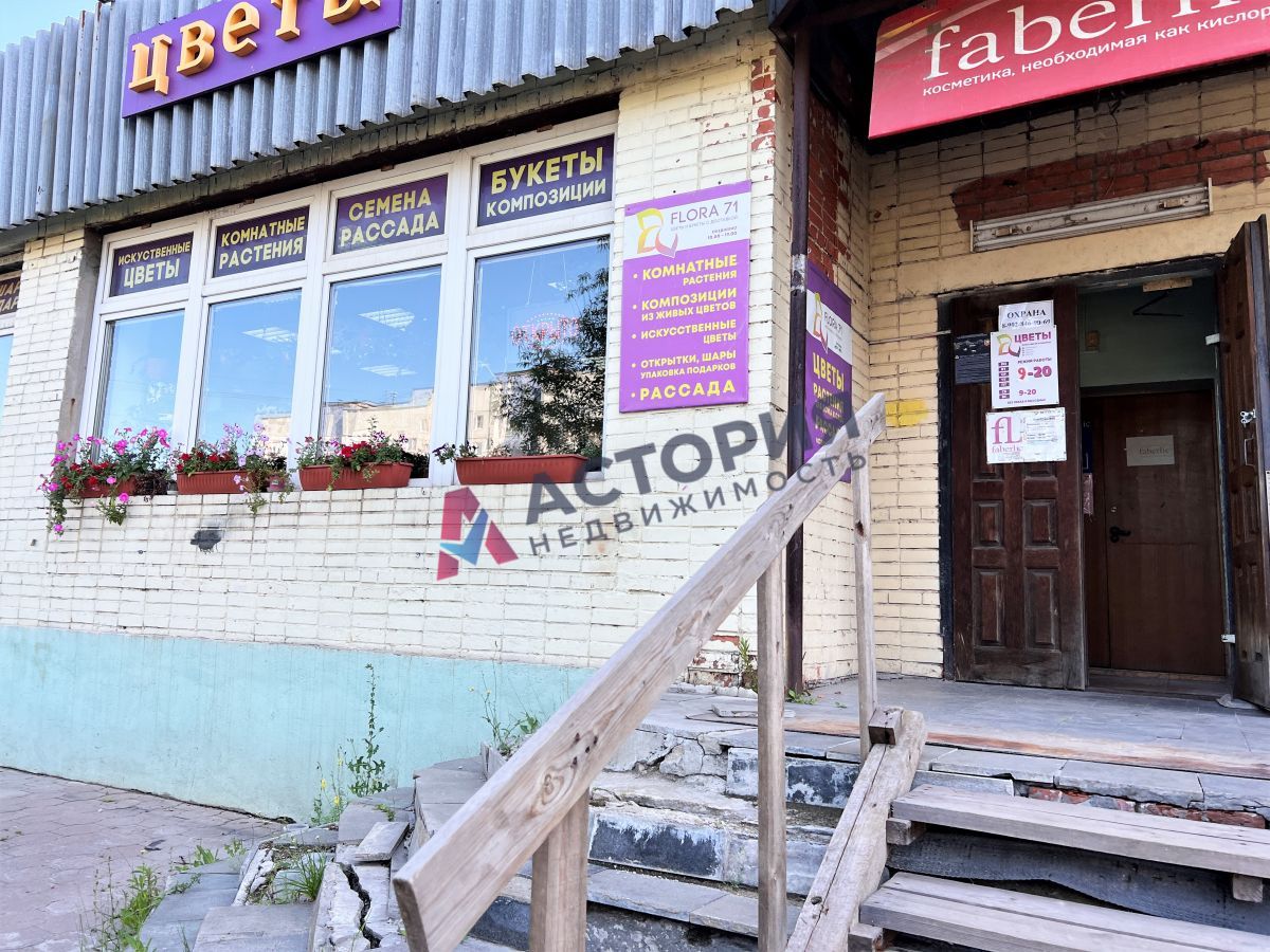 Хворостухина ул 3, 556.00 кв.м.