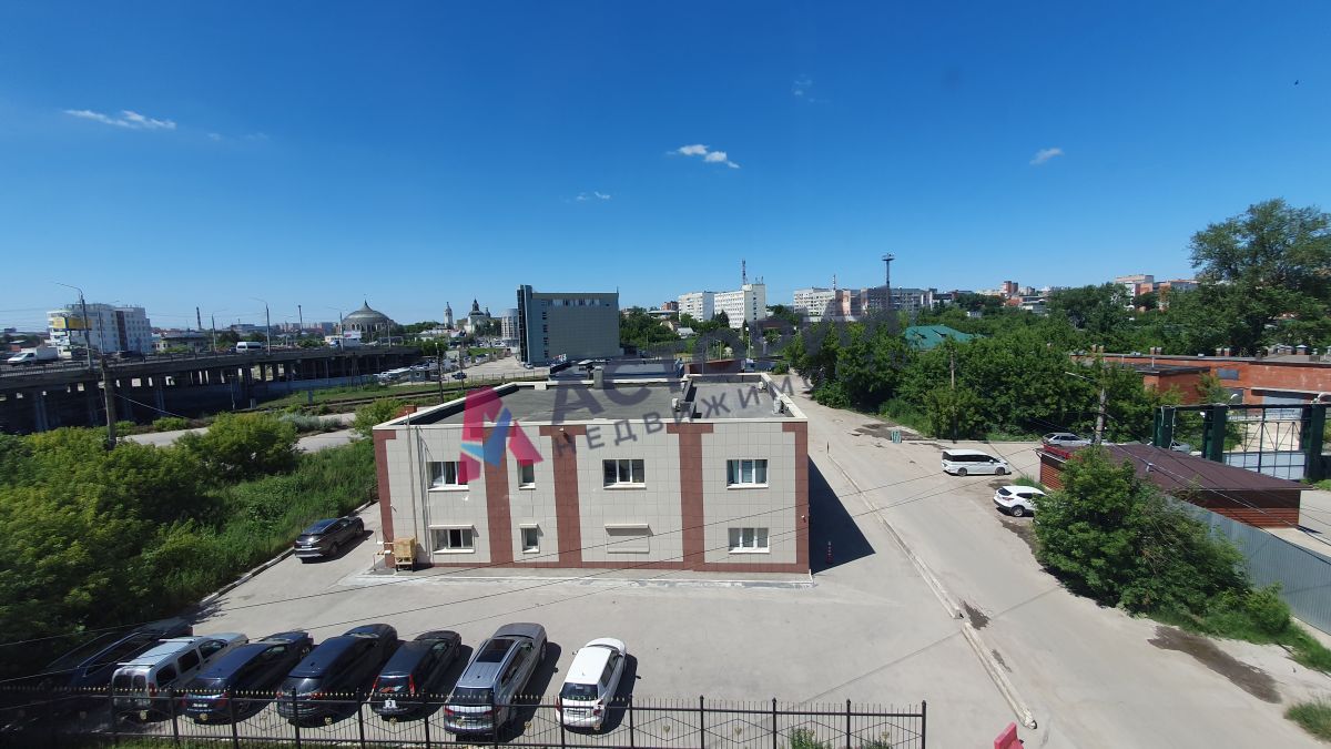Вяземская ул 18, 670.00 кв.м.