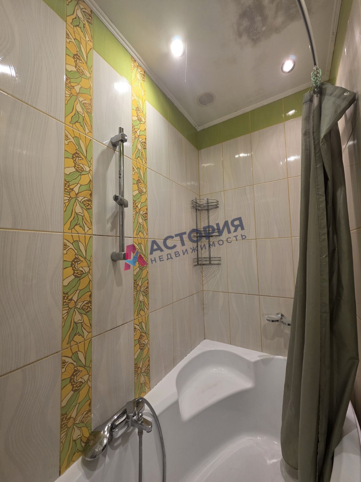 Кутузова ул 138, 3к, 2/2