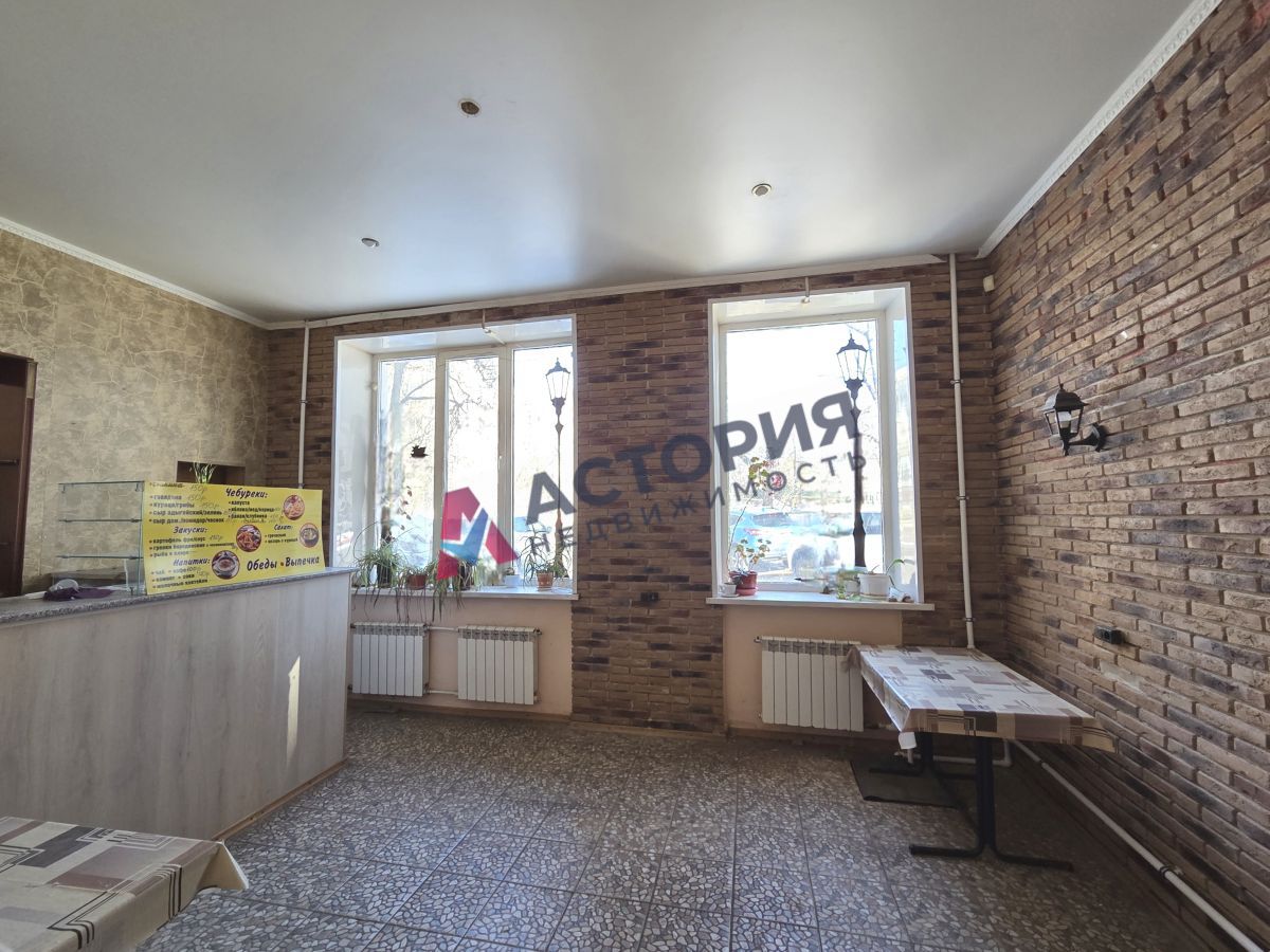 Макаренко ул 6, 159.00 кв.м.