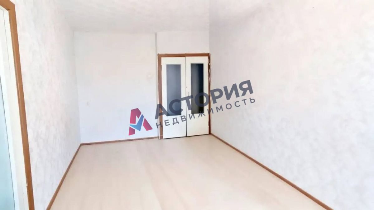 Октябрьская ул 93, 4к, 3/9