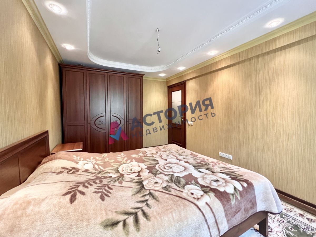 Макаренко ул 17А, 3к, 2/5