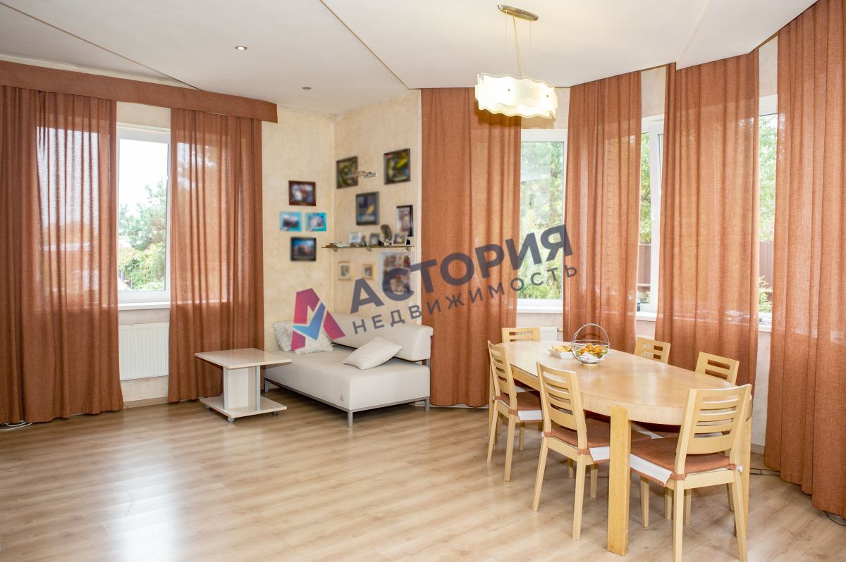 Хопилово, 255.70 кв.м., 15 сот