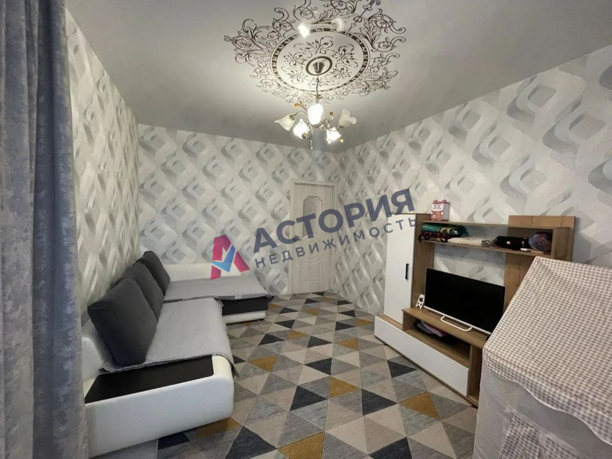 Аркадия Шипунова ул 40, 2к, 7/7
