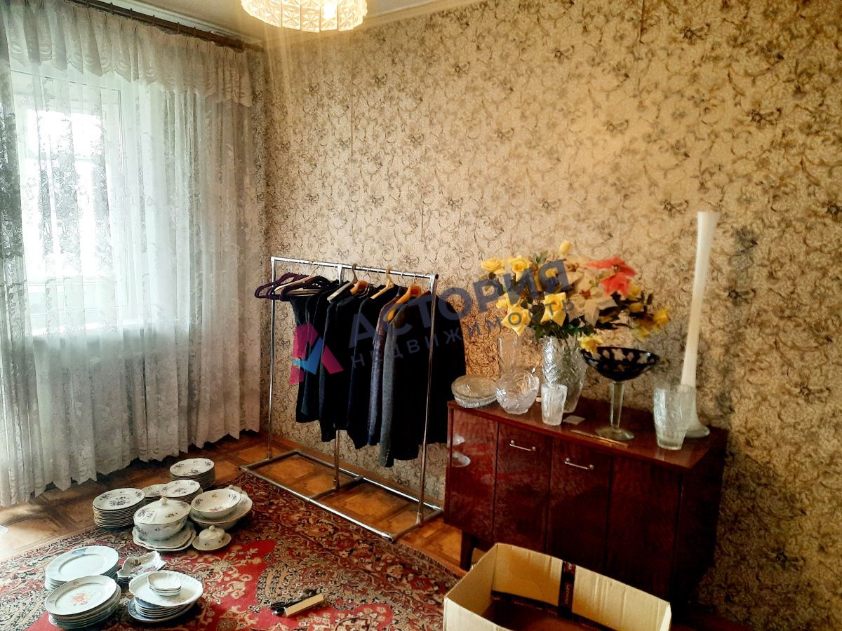 Демидовская ул 74, 3к, 3/9
